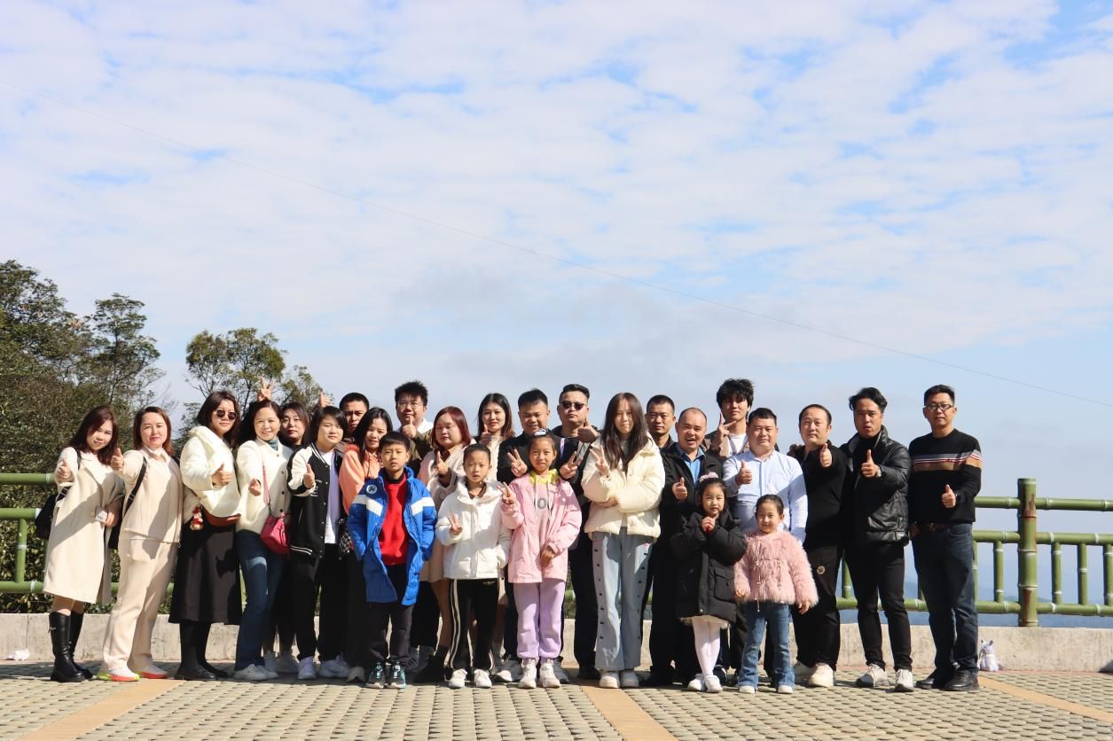 2024年展翅飞翔 | 億彩电子2023年度业务总结交流大会!